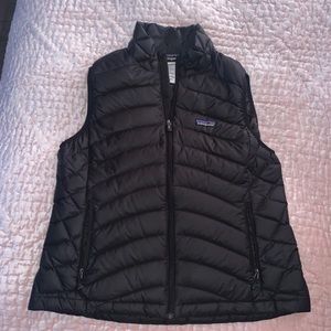 Women’s black Patagonia vest